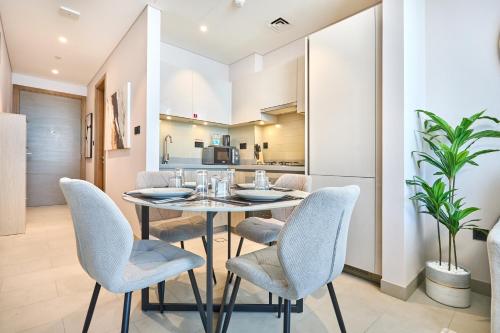 Facilities, STAY BY LATINEM Luxury 1BR Holiday Home W 2809 Near Burj Khalifa in Nad Al Sheba