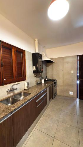 Kitchen, Tanti in Barrio Reyes