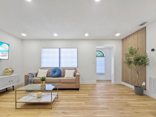 Vacation Villa in Tampa 17 Guest in 城市與鄉村