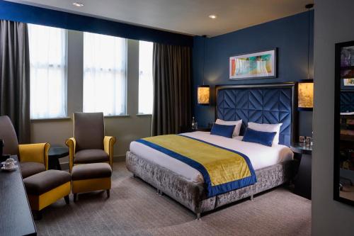 room detail thumbnail 0