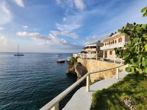 Exterior view, Kaisers Sunset Hotel - Adults Only, Negril in Negril