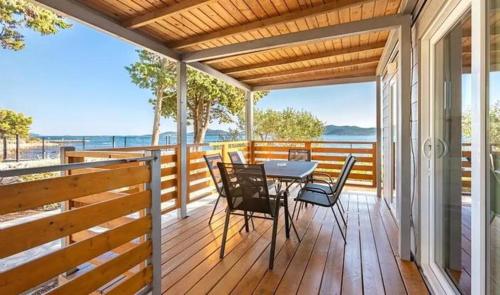 Eurocamp Mobile Homes at Campsite Ljutic – Biograd na Moru, VA