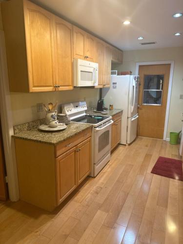 Family retreat with lake views and near Disney in St Cloud (FL)