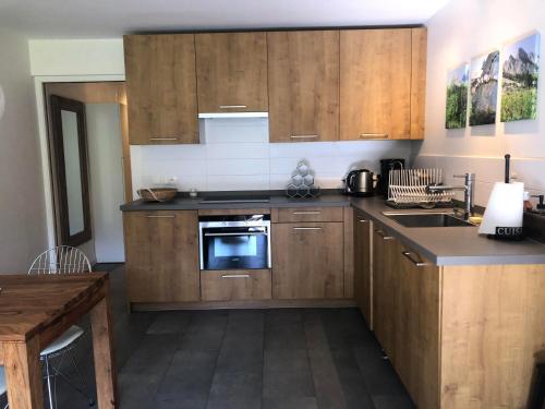 Aigles Lherbier - Bât 1 (Aigles Lherbier - Bat 1) in ลา คูซา