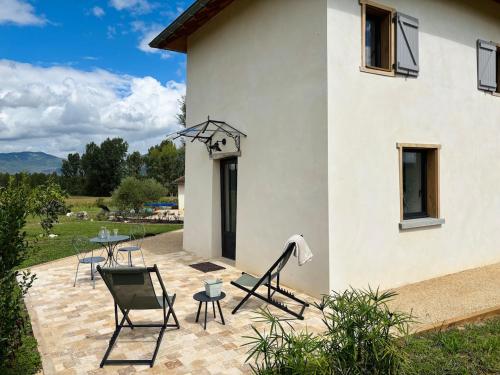 Nosjuce, un nid cosy au coeur de la campagne in Les Avenieres-Veyrins-Thuellin