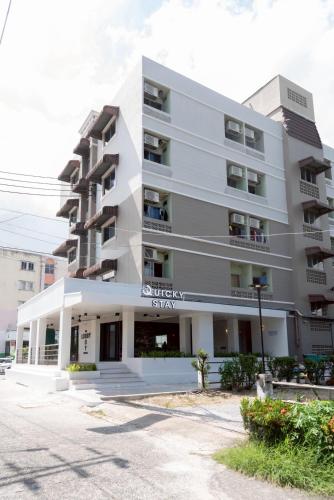 Quicky Stay Airport near Nong Chok Public Park