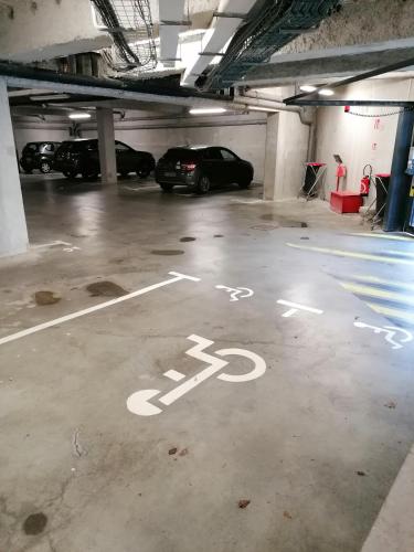 Terres de France - Appart'Hotel Quimper Bretagne - image 2