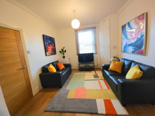 4 Bedroom, 3 Bathroom Private House in Central London, 3 minutes walk to Edgware Road Station, London (photo 9)