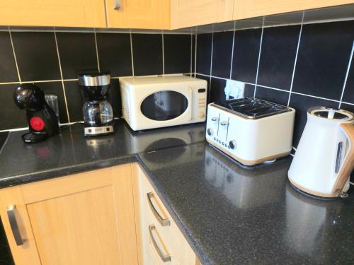4 Bedroom, 3 Bathroom Private House in Central London, 3 minutes walk to Edgware Road Station, London (photo 8)