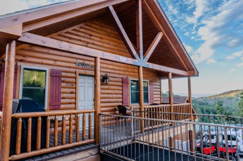 Entrance, Mt. Lemmon Lodge in Catalina