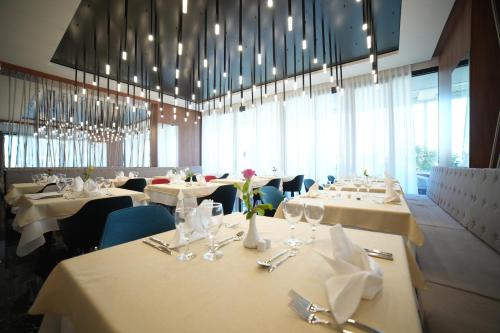 Hotel Kyriad Prestige Le Patio in Aïn Benian