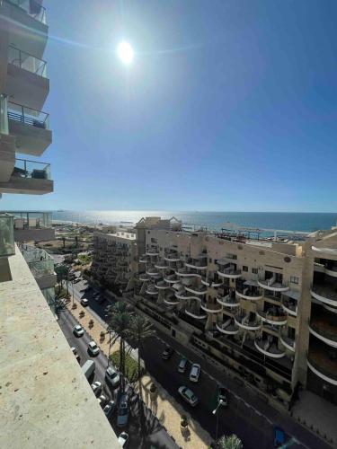 Beachfront Shomer Shabbat Friendly in Ashkelon