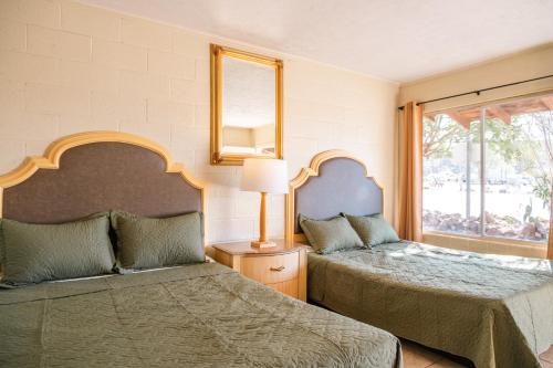 . Burro Inn
