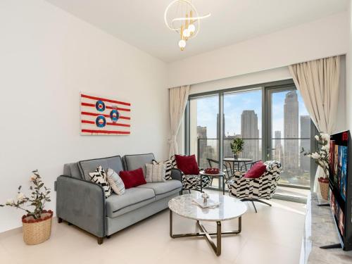 Iconic Burj and Fountain View 2BR Downtown - image 11