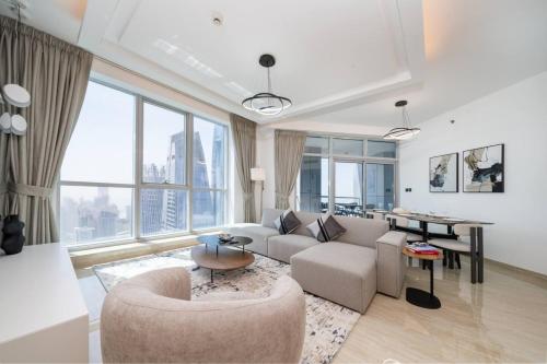 High-Floor Upgraded 3-Bed Marina Apartment, Dubai (photo 7)