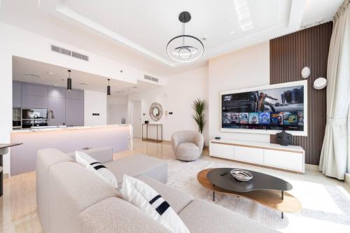 High-Floor Upgraded 3-Bed Marina Apartment, Dubai (photo 5)