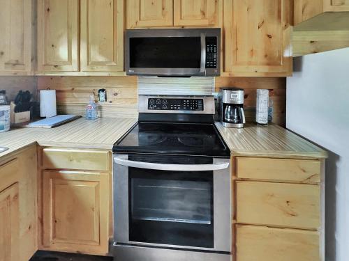 Henbest Hideaway Cabin Boston mountains -Millcreek in Hazel Valley (AK)