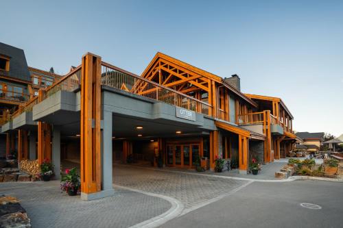 ทัศนียภาพภายนอกโรงแรม, Otter Hotel in บานฟ์ (AB)