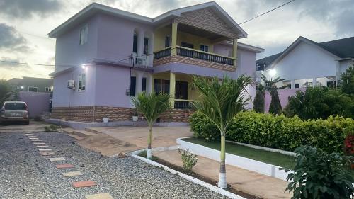 West link guest house in โซวูทุม