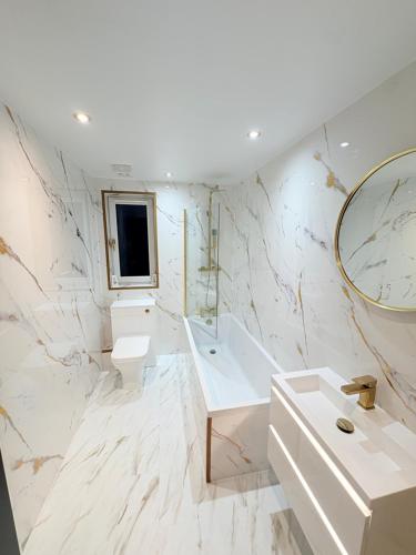 Stylish & Sleeps 7 - Free Parking - Walking Distance to City & West End, Glasgow (Foto 5)