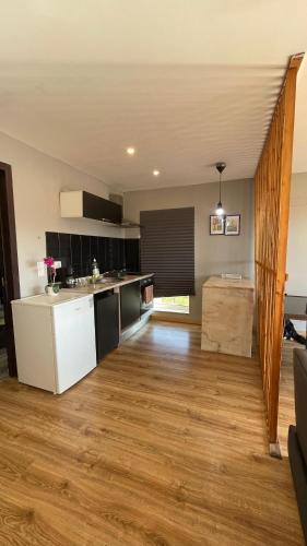 Porto Vista Douro Apart in Valbom