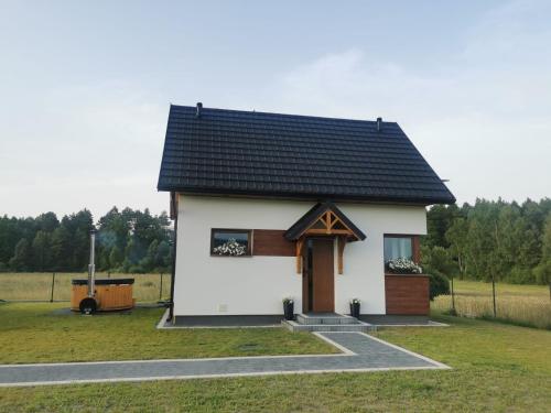 Leśny Zakątek Brzezinki (Lesny Zakatek Brzezinki) in Maslov
