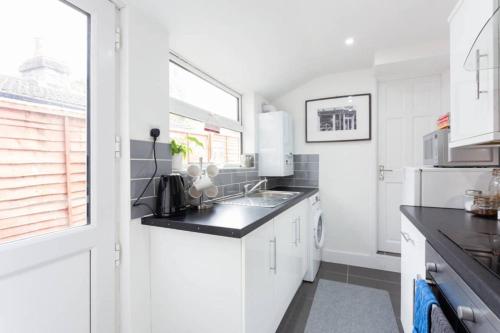 Ashton House - image 5