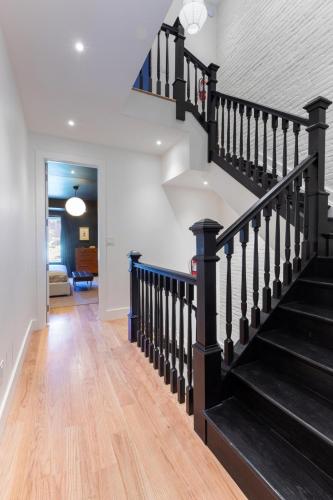 3.8 Million Dollar Brownstone Newly Renovated, New York (photo 6)