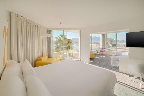 1 queen bed