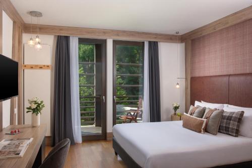 Deluxe Room with Monte Rosa View