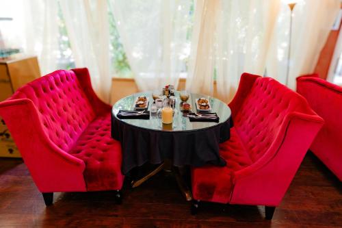 Ételek és italok, Montgomery Inn BnB in Versailles (KY)