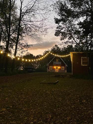 Shady Fox Farm Catskills - Private Chalet on 5 Acres