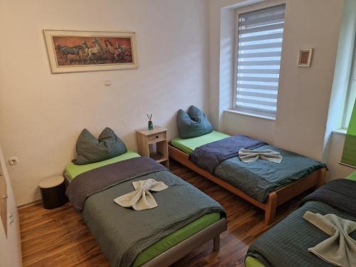 Apartment für bis zu 6 Personen Nähe Cannstatter Wasen, Porsche-Arena, Mercedes-Benz Arena Stadion, Stuttgart (foto 6)