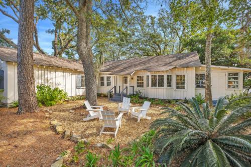 318 Arnold Road
