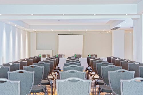 Acropolis Hill Hotel - image 4