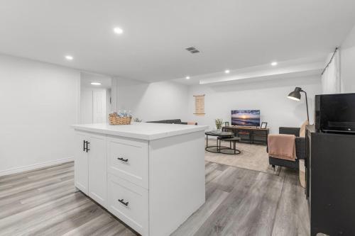 Charming 2BR Near Niagara College in ويل لاند