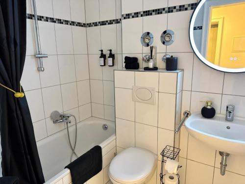 Modern City Apartment 3, Мюнхен (фото 8)