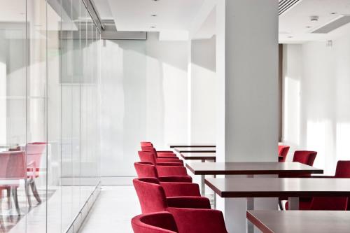 Étterem, Acropolis Hill Hotel near Odeon Herodes Atticus