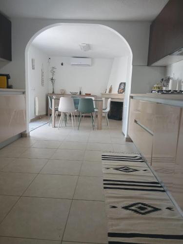 Maison entiere 10-12 personnes a Goldra de cima Loule in Santa Bárbara De Nexe