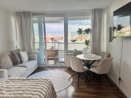 Skyline & Tollwood Apartment, Monachium