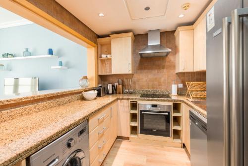 Luxury Palm Jumeirah I Free 5 Star Beach Resorts Access, Дубай (фото 5)