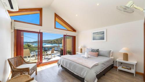 Oprema, 'Marina Bay View' by HolidayCo in Hardys Bay