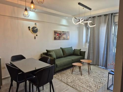 صالة مشتركة/ منطقة التلفزيون, דירת נופש חלומית in Ashdod