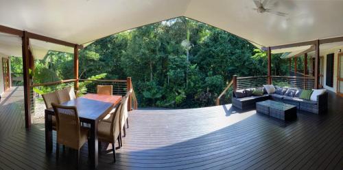 The Canopy a Private Oasis in Bingil Bay (QLD)