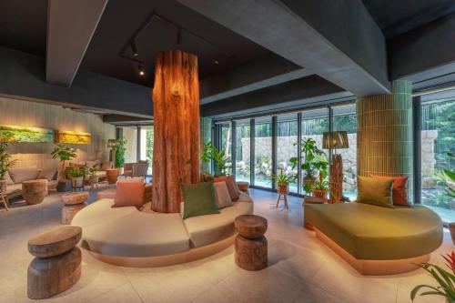 TWIN-LINE HOTEL YANBARU OKINAWA JAPAN旧 沖縄サンコーストホテル
