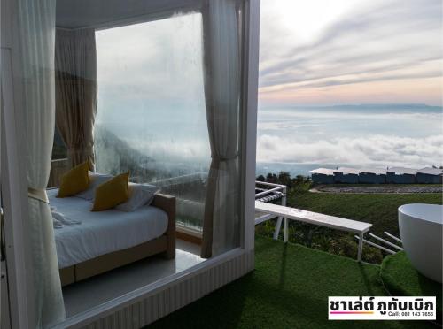 Surrounding environment, ชาเลต์ ภูทับเบิก near Phu Hin Rong Kla National Park