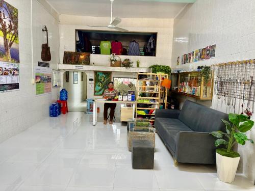 Social Backpacker Hostel & Rooftop Bar in バタンバン