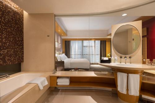room detail thumbnail 2