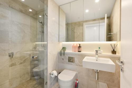 Spacious Two Level 4BR at Sydney Olympic Park with Best View, Sydney (fotografie 9)