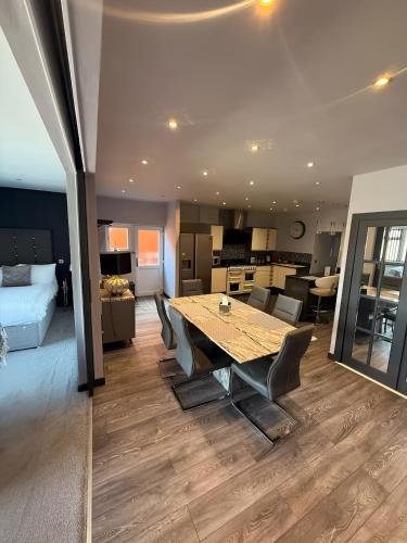 Comoditats, The Royal Boston Hotel by Compass Hospitality in Blackpool